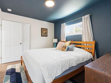 4914 Cabrillo Way, Sacramento, CA 95820 Photo