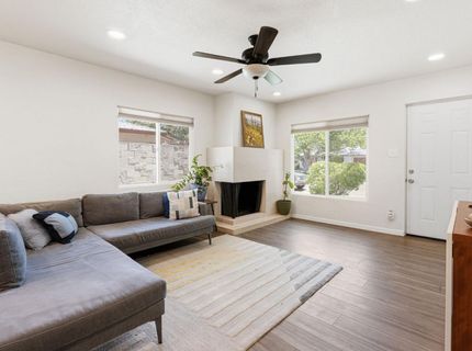4914 Cabrillo Way, Sacramento, CA 95820 Photo