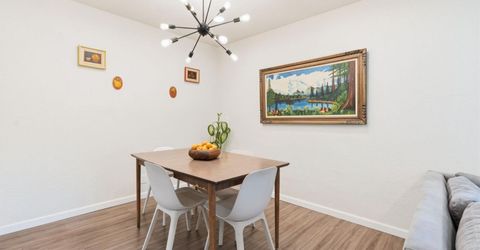 4914 Cabrillo Way, Sacramento, CA 95820 Photo
