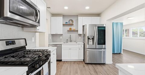 4914 Cabrillo Way, Sacramento, CA 95820 Photo