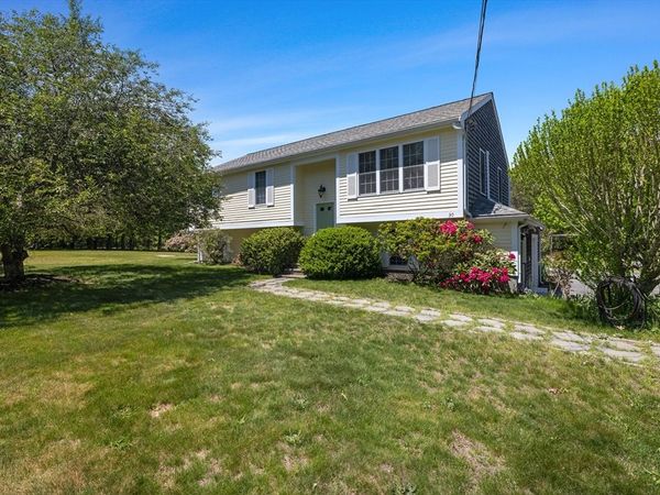 30 Minot Ave, Wareham, MA 02571