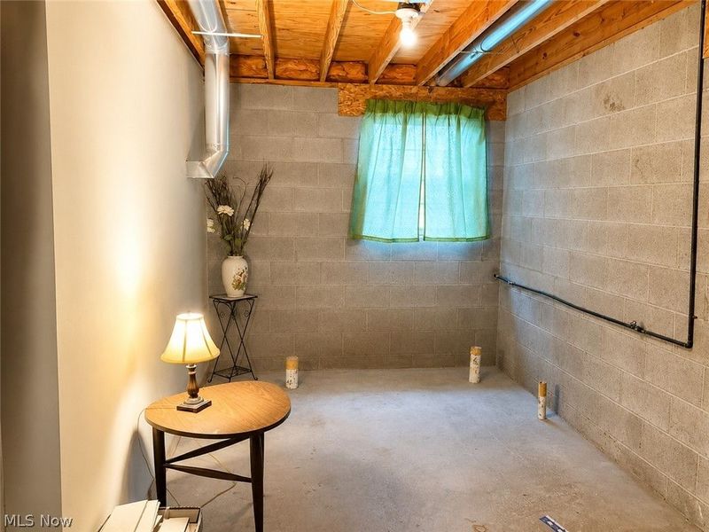 401 Josephine Street, Toronto, OH 43964 Photo 15
