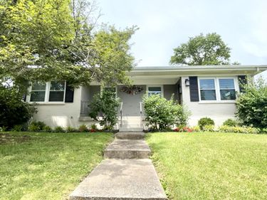 2101 Cypress Drive, Lexington, KY 40504