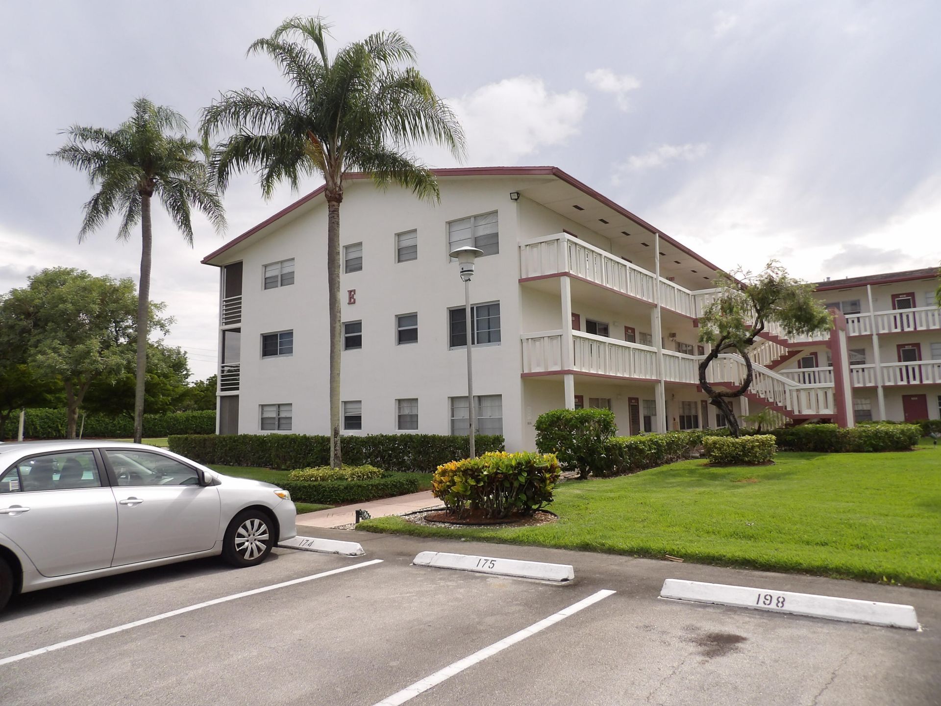 195 Fanshaw Way E, Unit 195, Boca Raton, FL 33434 Photo