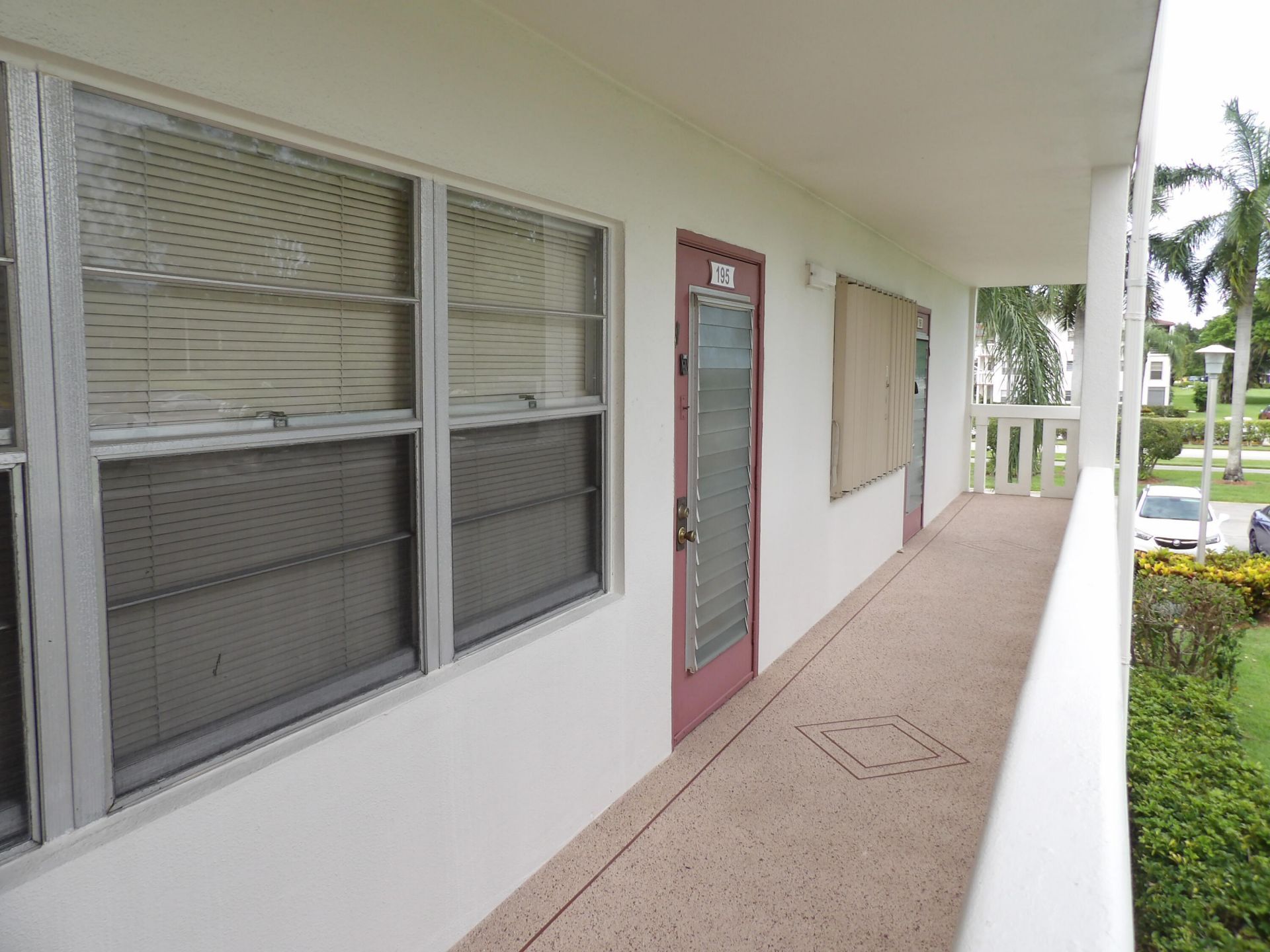 195 Fanshaw Way E, Unit 195, Boca Raton, FL 33434 Photo