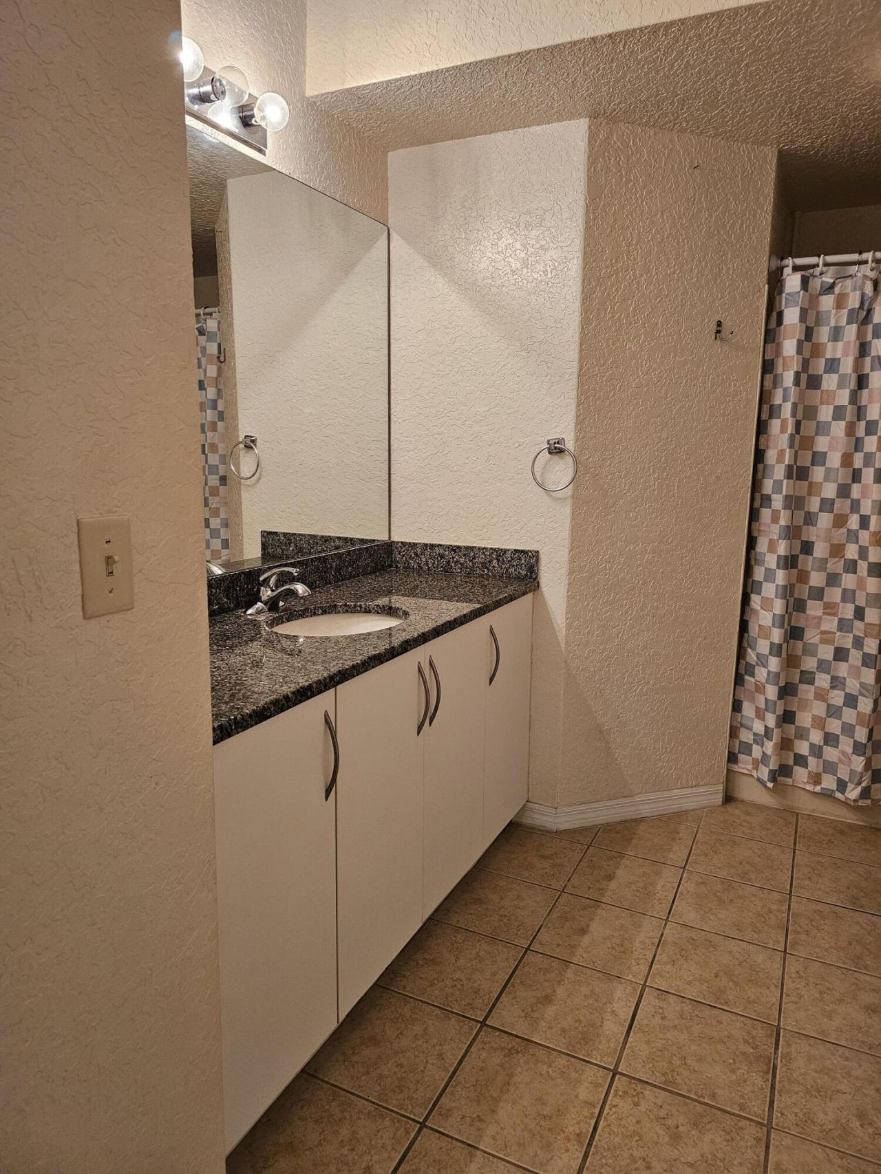 150 SW Peacock Boulevard, Unit 103, Port Saint Lucie, FL 34986 Photo