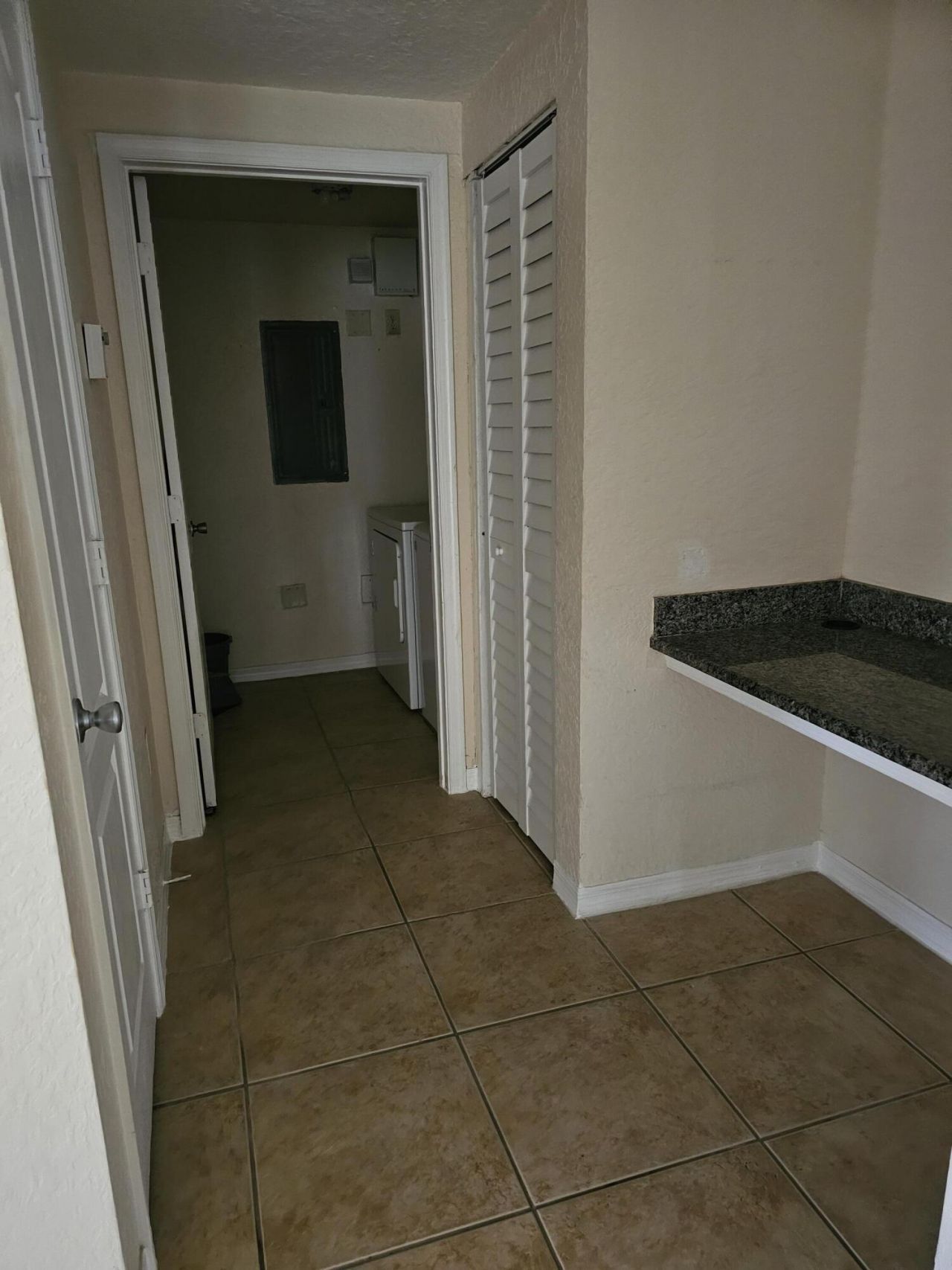 150 SW Peacock Boulevard, Unit 103, Port Saint Lucie, FL 34986 Photo