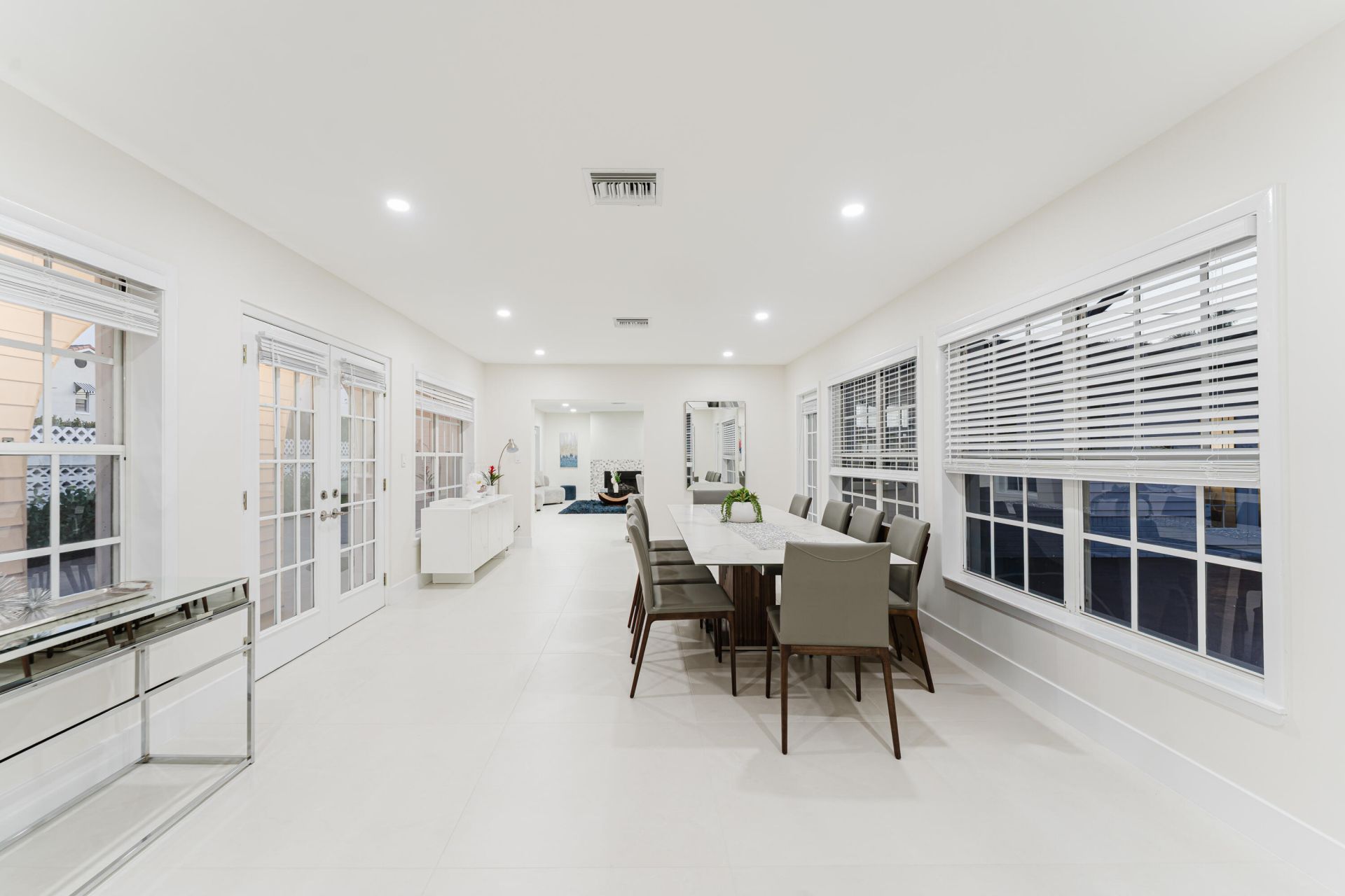 3199 NE 6th Drive, Boca Raton, FL 33431 Photo