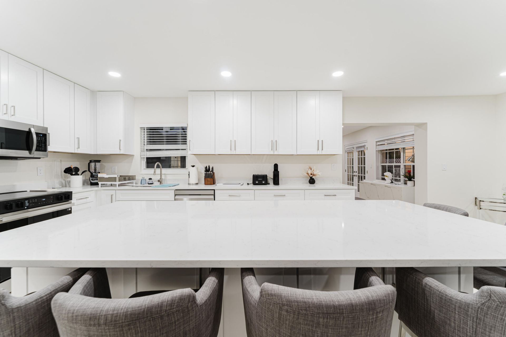 3199 NE 6th Drive, Boca Raton, FL 33431 Photo