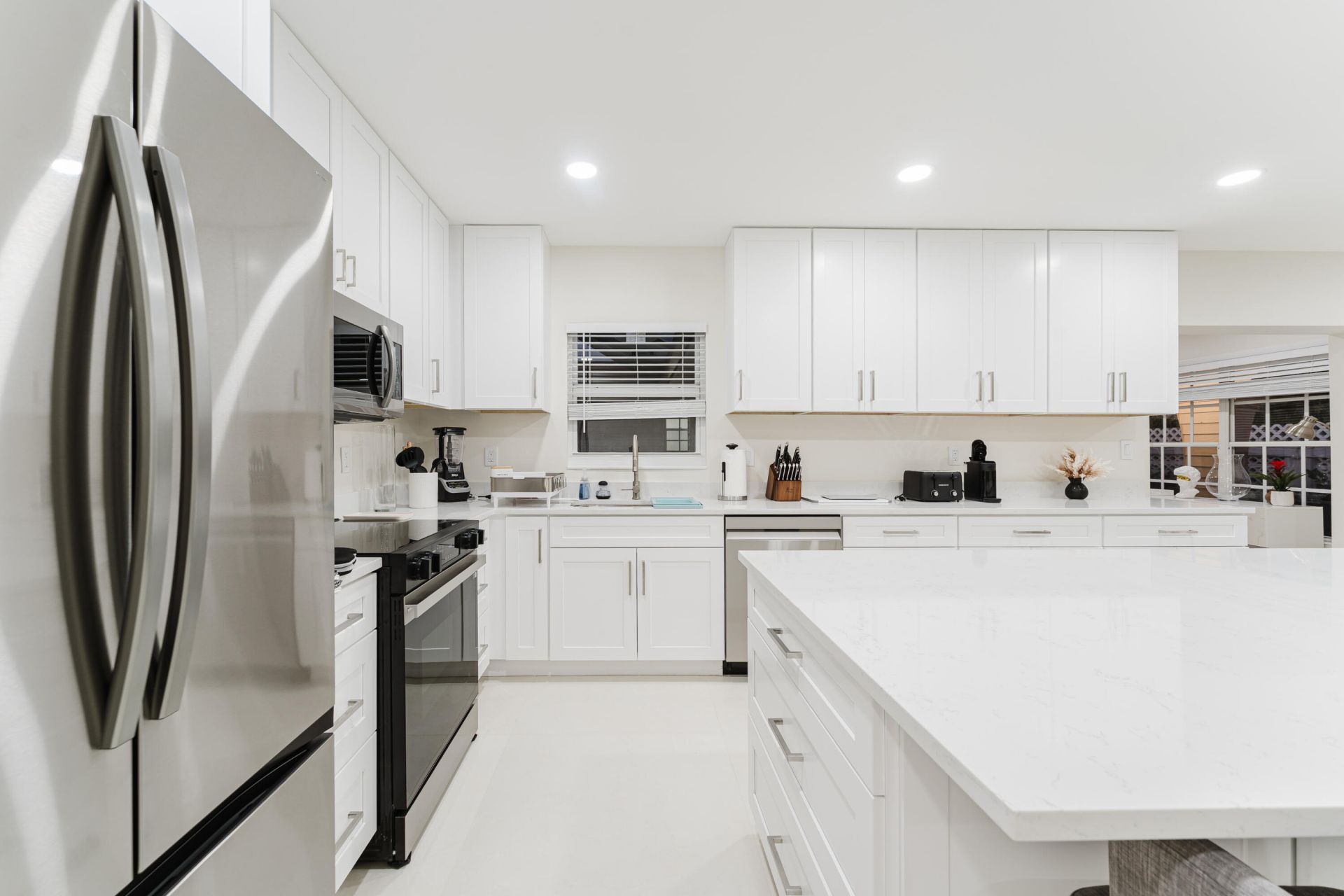 3199 NE 6th Drive, Boca Raton, FL 33431 Photo