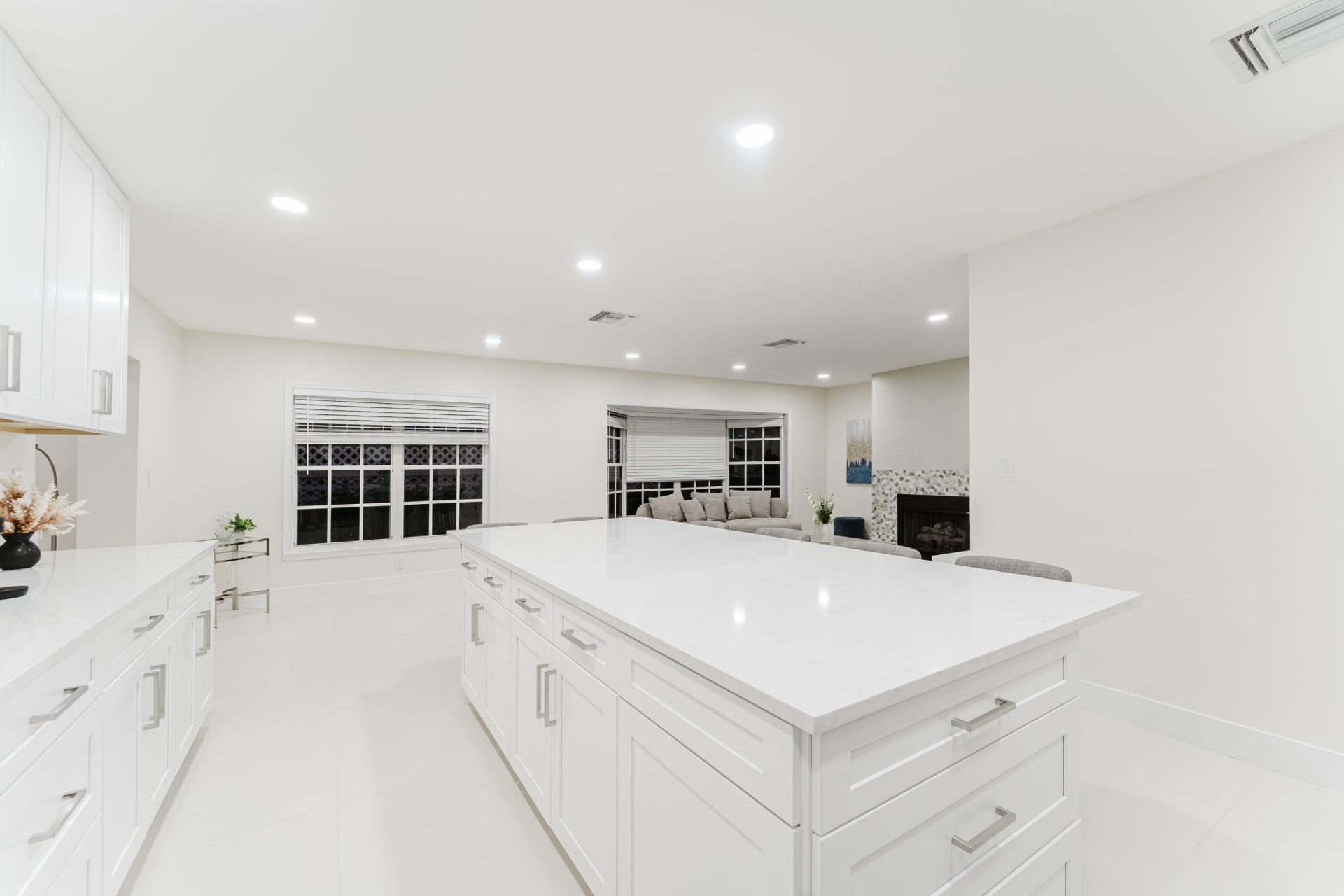 3199 NE 6th Drive, Boca Raton, FL 33431 Photo
