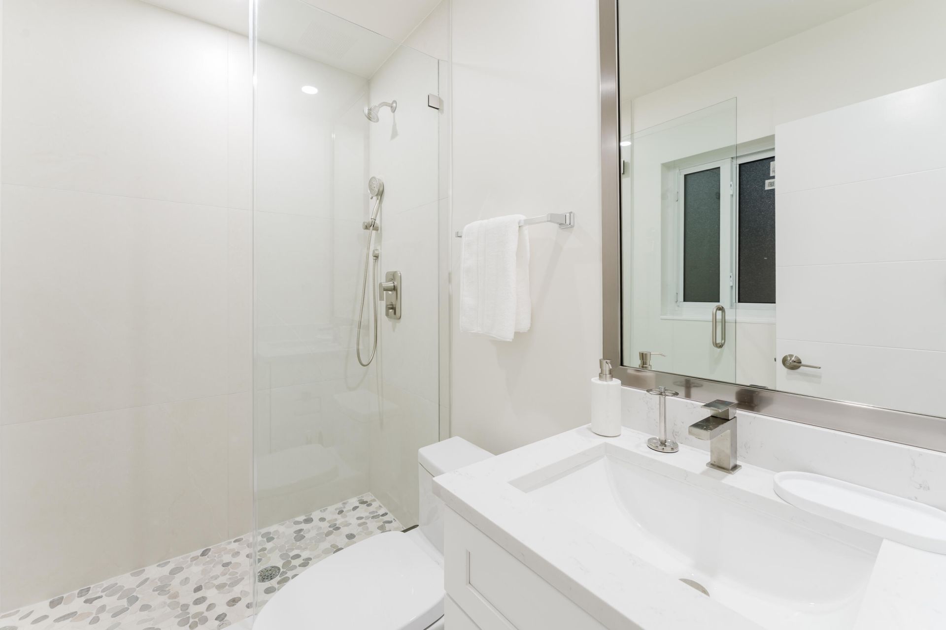 3199 NE 6th Drive, Boca Raton, FL 33431 Photo