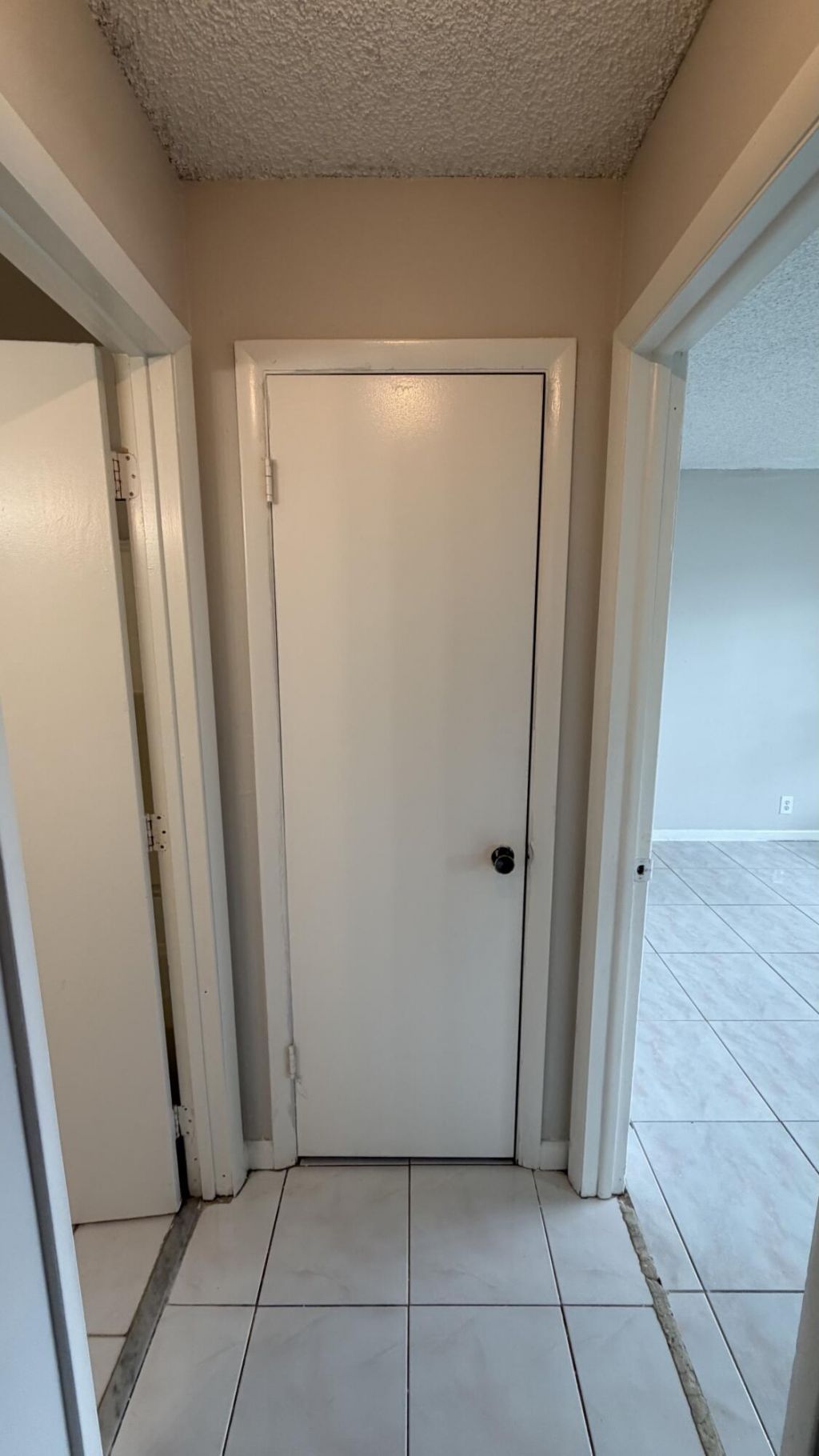 5460 S Lakewood Cir S S, Unit C, Margate, FL 33063 Photo