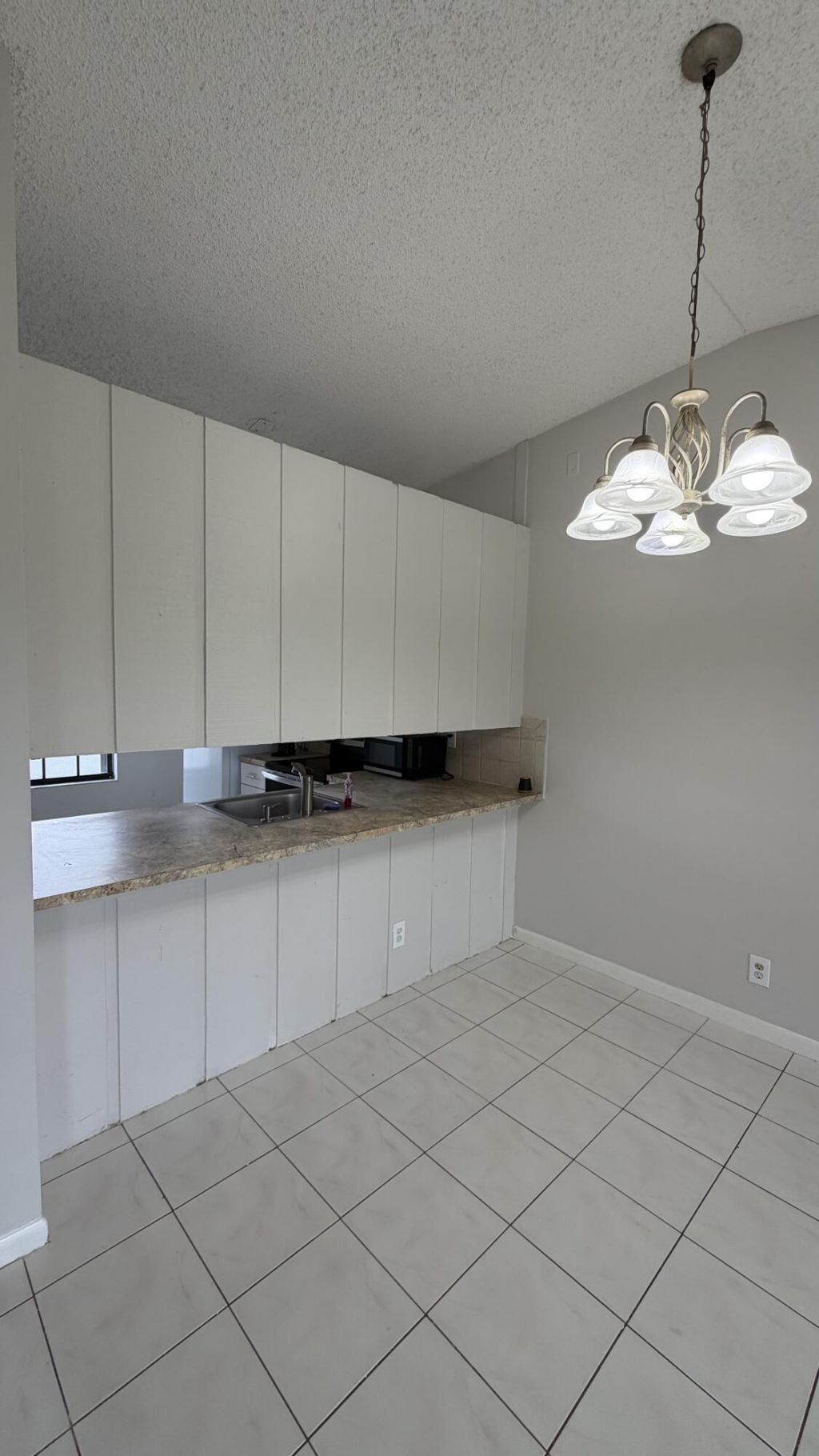 5460 S Lakewood Cir S S, Unit C, Margate, FL 33063 Photo