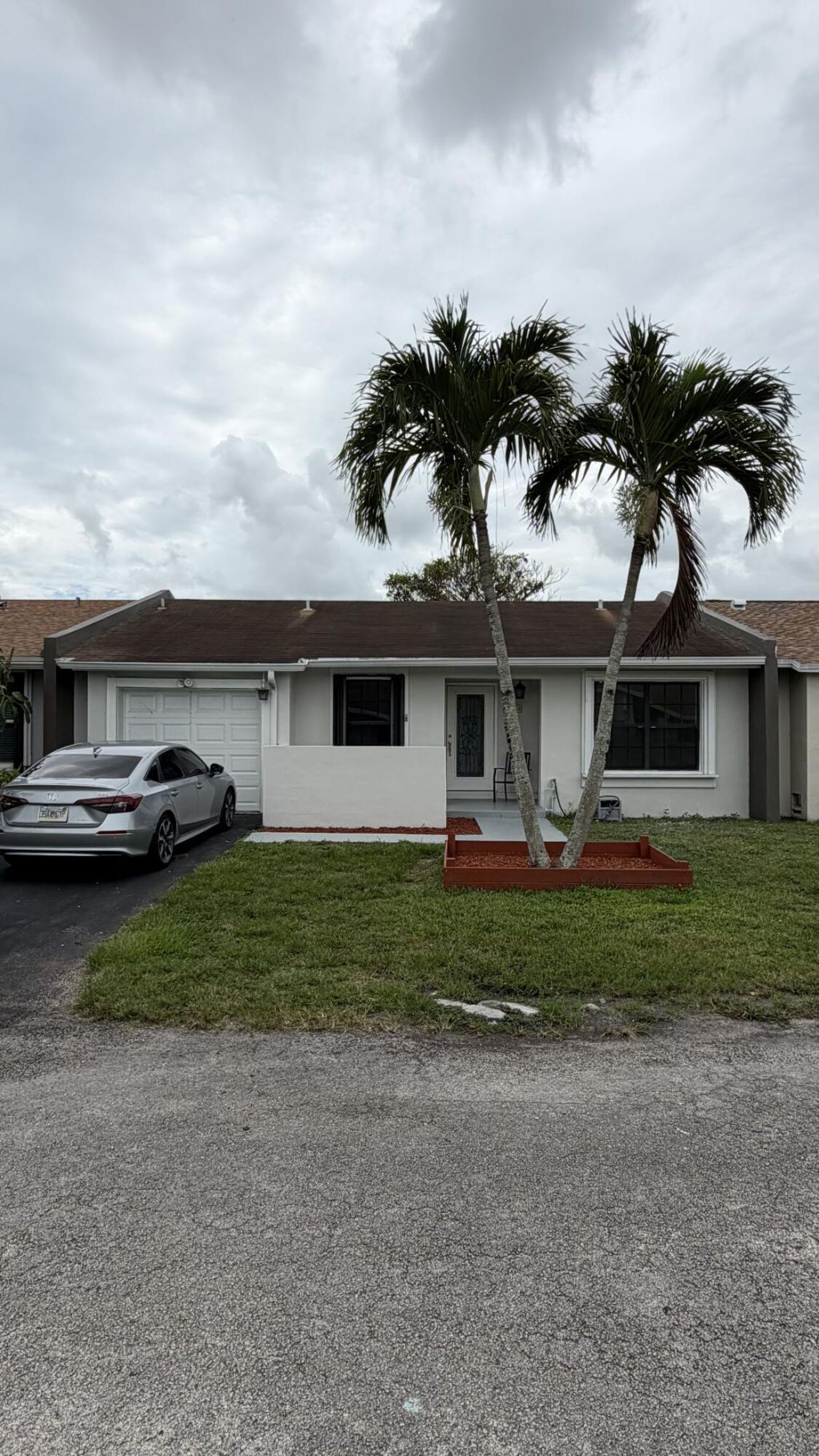 5460 S Lakewood Cir S S, Unit C, Margate, FL 33063 Photo