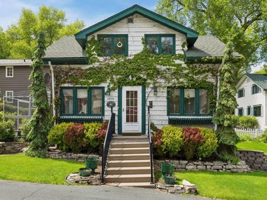2830 Center Road, Wayzata, MN 55391