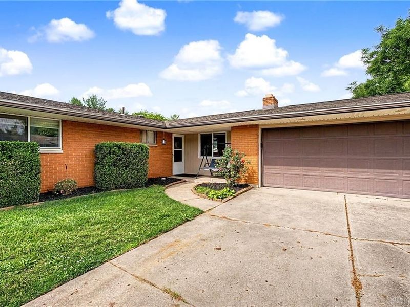 1821 Tahoe Drive, Xenia, OH 45385 Photo 2
