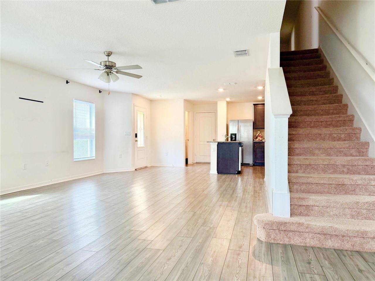 1738 Wynford Circle , Tavares, FL 32778 Photo