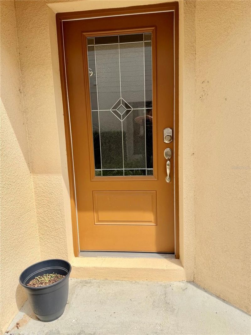 1738 Wynford Circle , Tavares, FL 32778 Photo