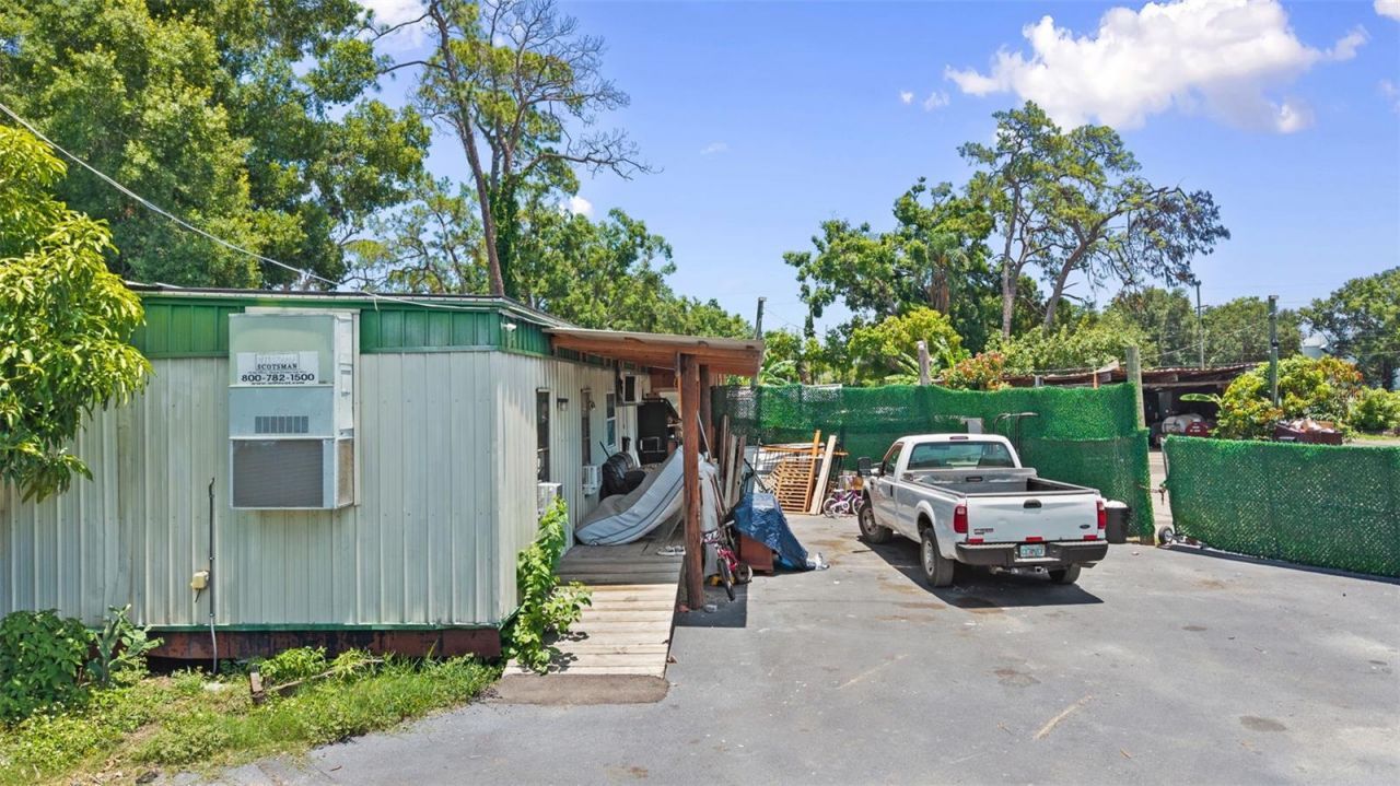 1924 N 60th Street , Tampa, FL 33619 Photo