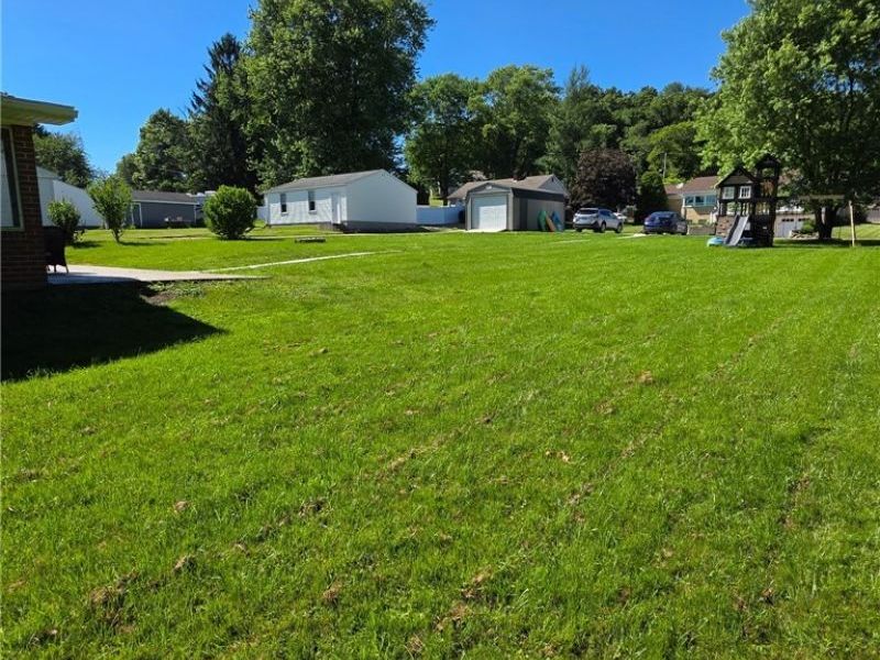 678 W Martin Street, East Palestine, OH 44413 Photo 23