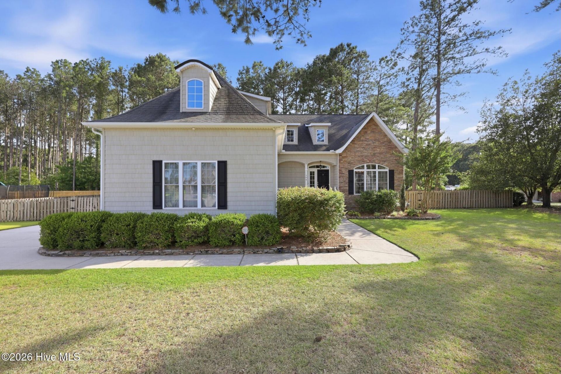 104 Bargate Drive, New Bern, NC 28562 Main Photo