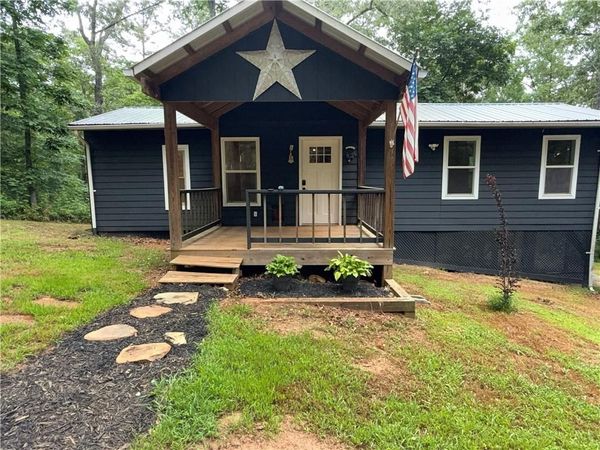 150 Creek Bank Drive , Talking Rock, GA 30175