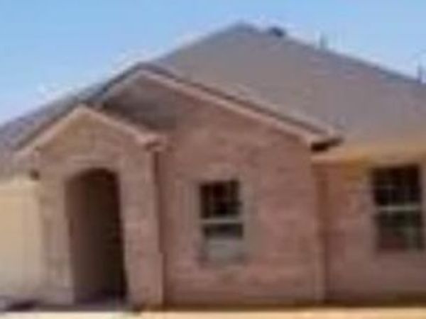 144 County Road 4869 , Azle, TX 76020