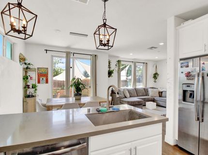8985 Upbeat Way, Elk Grove, CA 95757 Photo