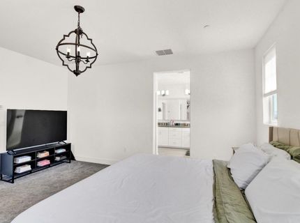 8985 Upbeat Way, Elk Grove, CA 95757 Photo