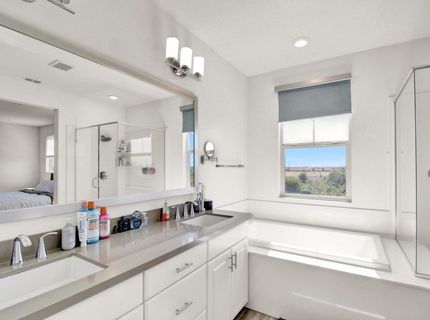 8985 Upbeat Way, Elk Grove, CA 95757 Photo