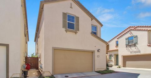 8985 Upbeat Way, Elk Grove, CA 95757 Photo