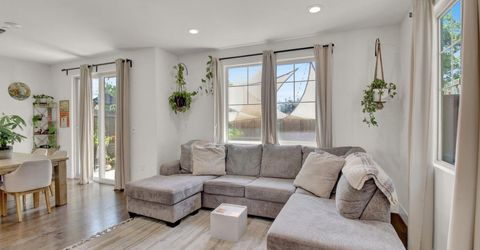 8985 Upbeat Way, Elk Grove, CA 95757 Photo