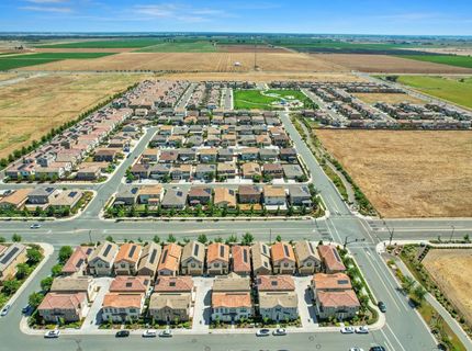 8985 Upbeat Way, Elk Grove, CA 95757 Photo