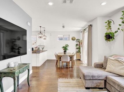 8985 Upbeat Way, Elk Grove, CA 95757 Photo