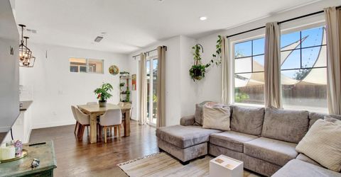 8985 Upbeat Way, Elk Grove, CA 95757 Photo