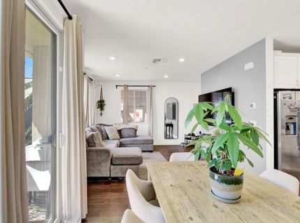 8985 Upbeat Way, Elk Grove, CA 95757 Photo
