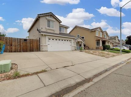 2177 Stonewater Dr, Yuba City, CA 95991 Photo