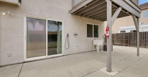 2177 Stonewater Dr, Yuba City, CA 95991 Photo