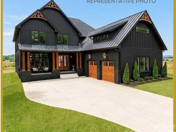 3032 Northampton Drive , Charlotte, NC 28210