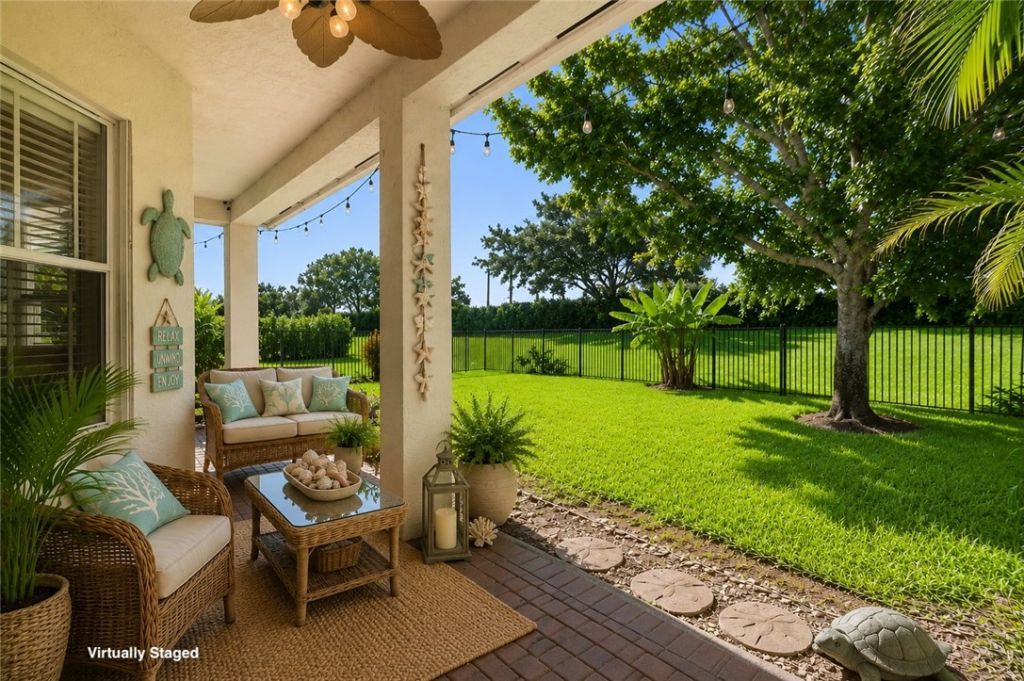 1929 Grey Falcon Circle Sw, Vero Beach, FL 32962 Photo