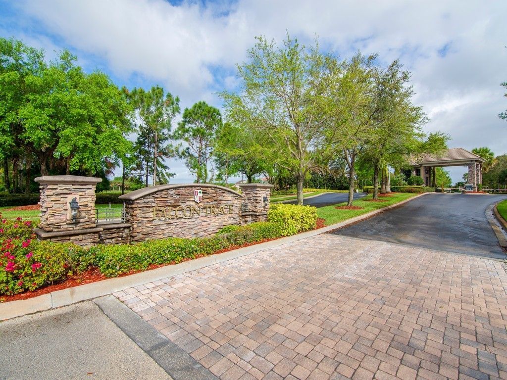 1929 Grey Falcon Circle Sw, Vero Beach, FL 32962 Photo