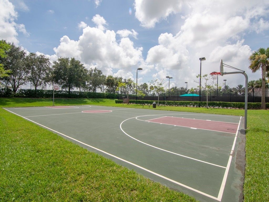 1929 Grey Falcon Circle Sw, Vero Beach, FL 32962 Photo