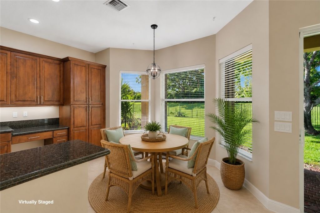 1929 Grey Falcon Circle Sw, Vero Beach, FL 32962 Photo