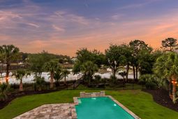 2254 Beckenham Drive photo 4