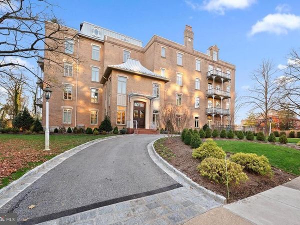 414 OLD LANCASTER ROAD, Unit 405, HAVERFORD, PA 19041