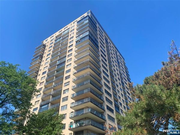 1203 River Road 14C, Unit 14C, EDGEWATER, NJ 07020