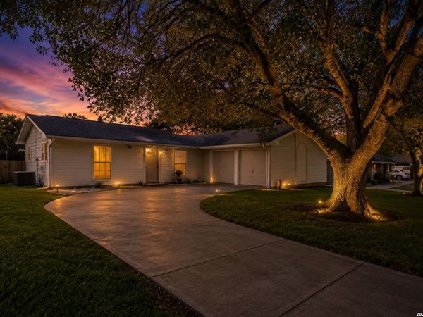 214 LA JOLLA, Live Oak, TX 78233