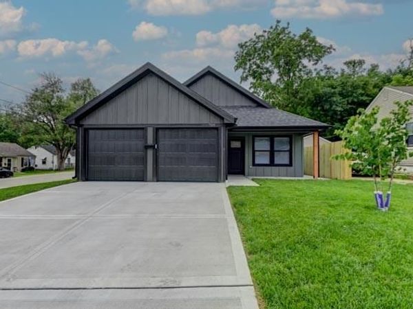 709 N Pearl Street, Independence, MO 64050