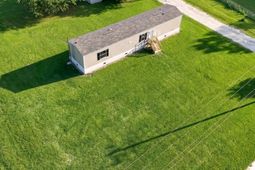 155 Range Road photo 4